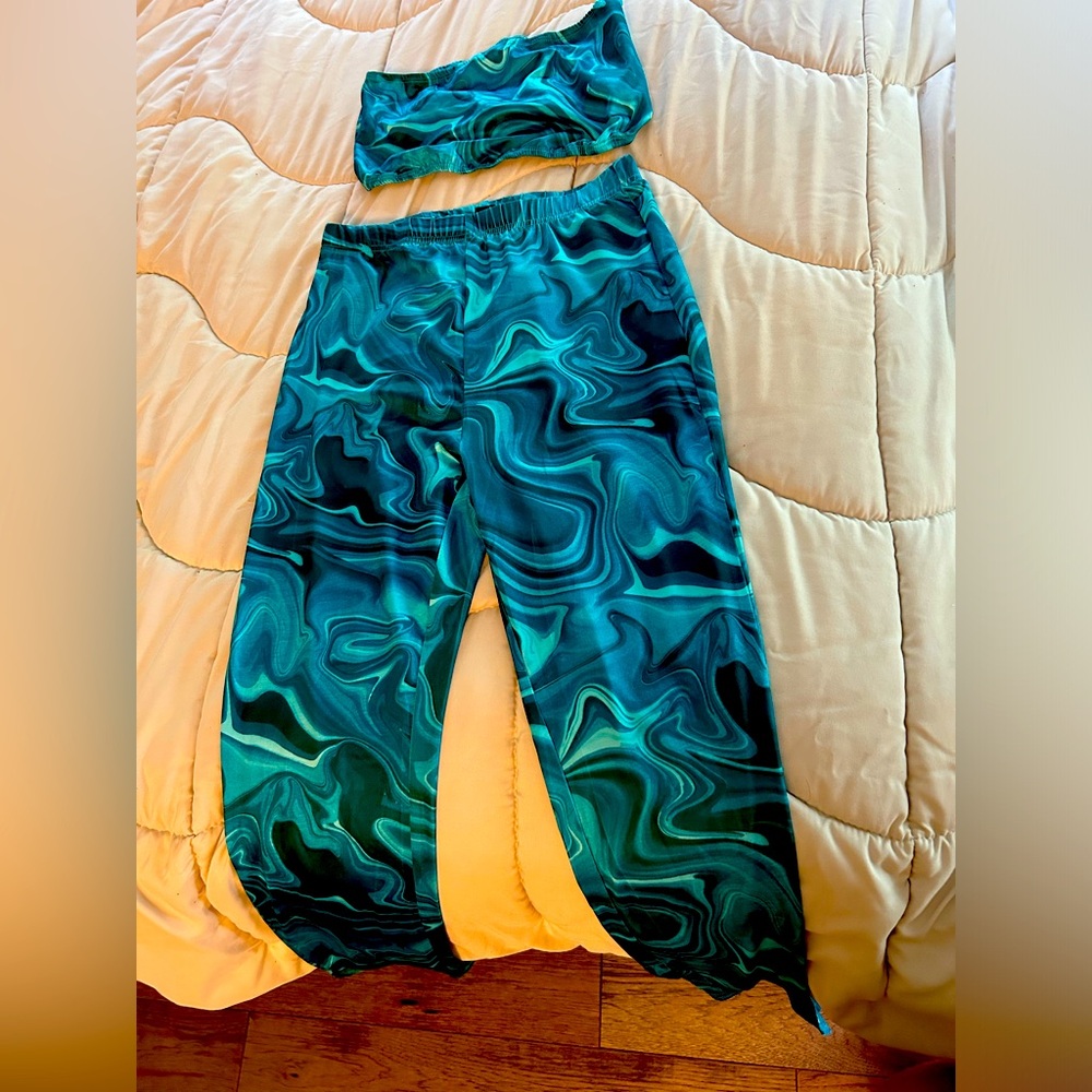 SHEIN workout leggings & matching top